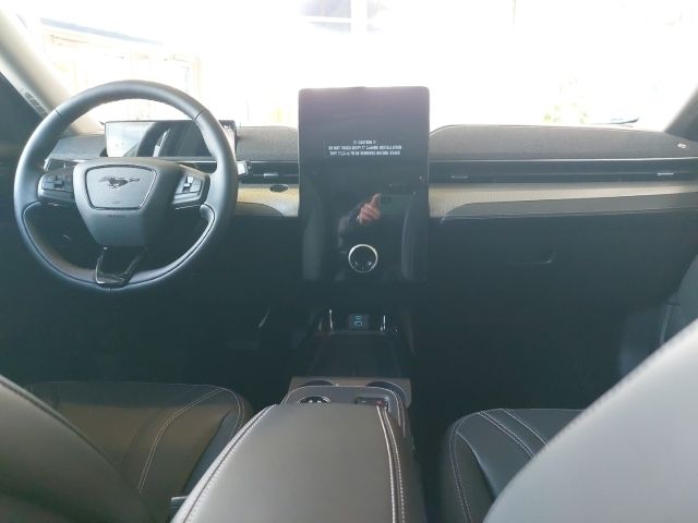 Gebraucht Ford Mustang Mach-E Extended Range 216 kW (294 PS) 2022 Andere farbe SUV