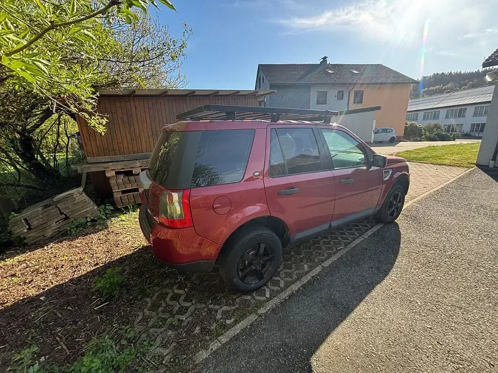 Gebraucht Land Rover Freelander 2 S 152 PS (111 kW) 2007 Rot SUV