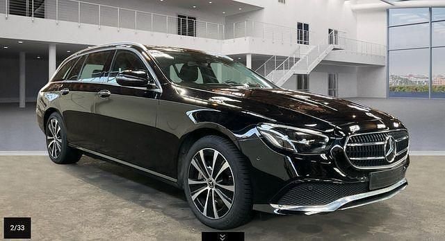 Schwarz Gebraucht 2022 Mercedes E300 Avantgarde Limousine | 34.500 € (Superpreis) - Bild 1/3