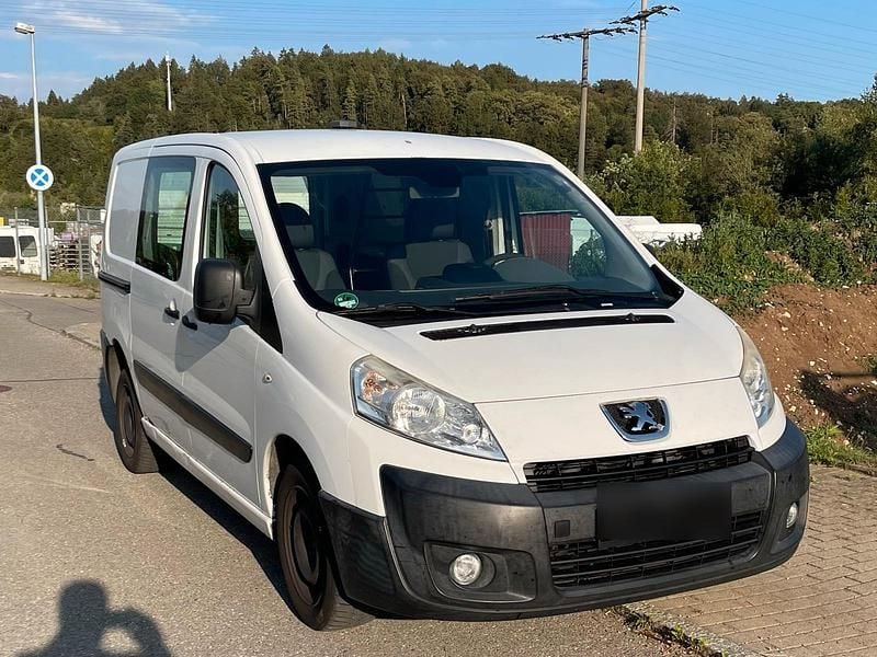 Gebraucht Peugeot Expert 120 PS (88 kW) 2008 Weiß Van