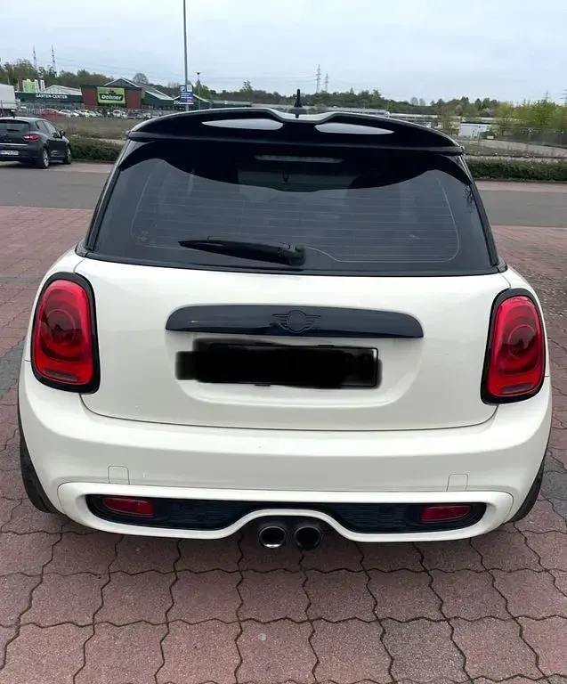 Gebraucht Mini John Cooper Works 211 PS (155 kW) 2016 Weiß Kleinwagen