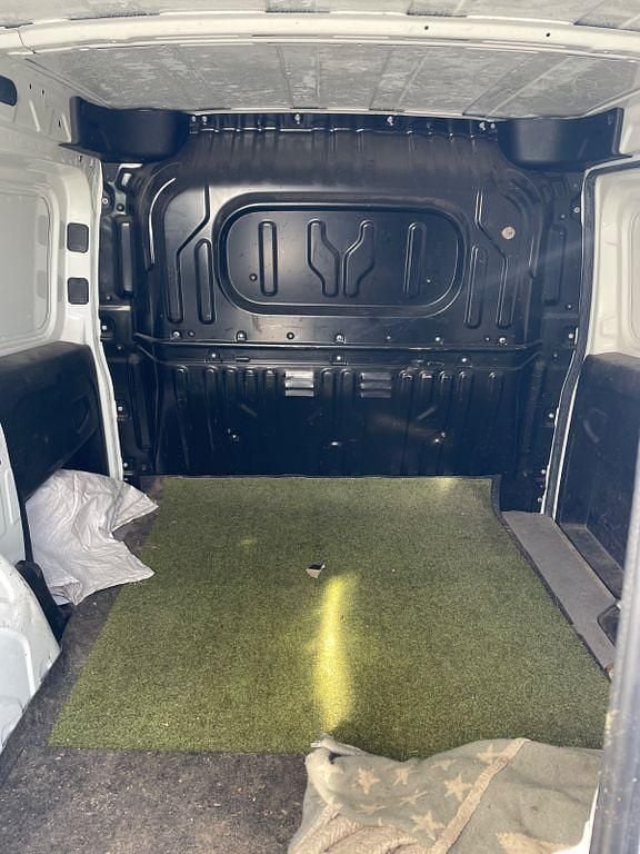 Gebraucht Opel Combo Selection 105 PS (77 kW) 2013 Weiß Van / Kleinbus