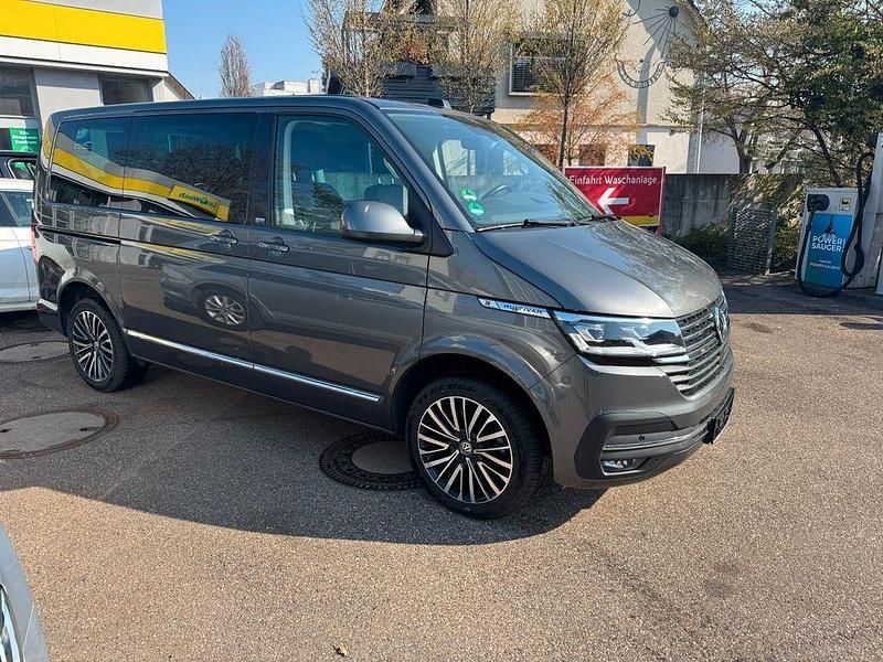 Gebraucht VW Multivan Generation Six 150 PS (110 kW) 2022 Grau Van