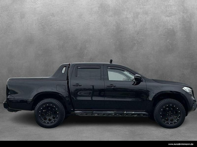 Second-hand Mercedes E250 190 CP (139 kW) 2019 Negru Monovolum