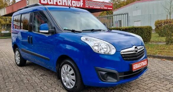 Blau Gebraucht 2015 Opel Combo Van / Kleinbus | 7.350 € - Bild 1/4