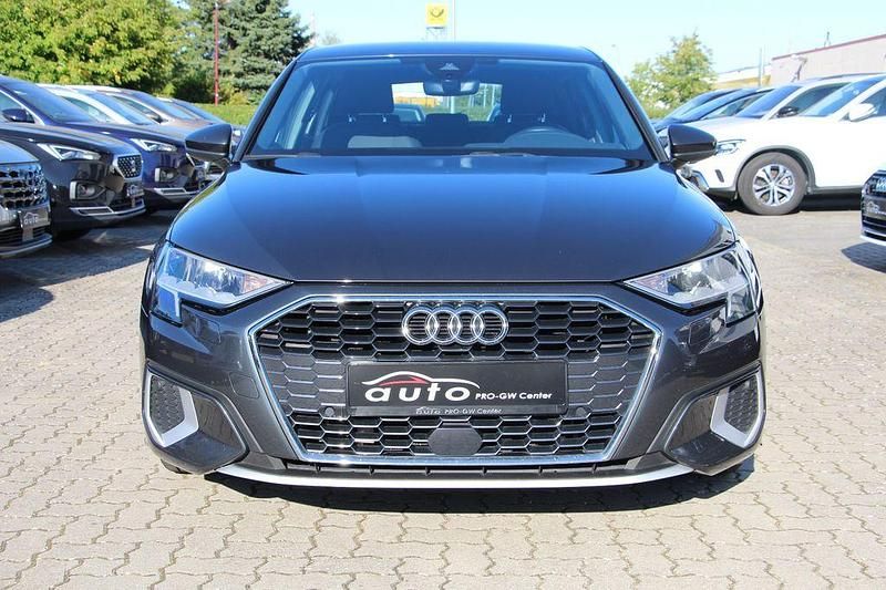 Gebraucht Audi A3 Sportback Advanced 150 PS (110 kW) 2021 Grau Kleinwagen