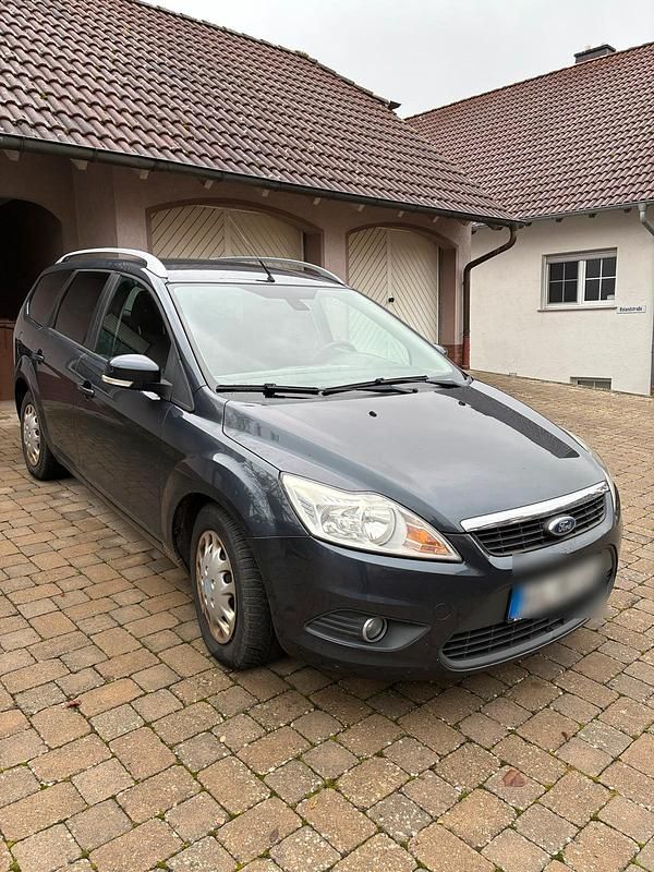 Grau Gebraucht 2008 Ford Focus Kombi | 1.200 € (Superpreis) - Bild 1/4