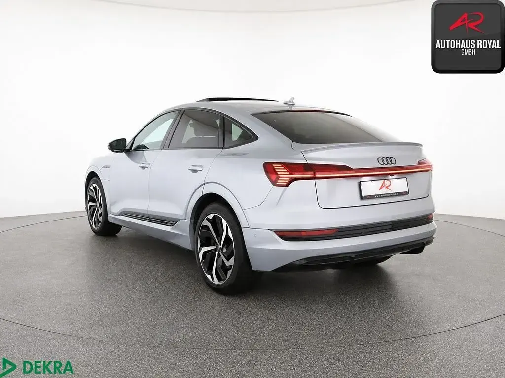 Gebraucht Audi e-tron Sportback S-Line 300 kW (408 PS) 2023 Florettsilber SUV