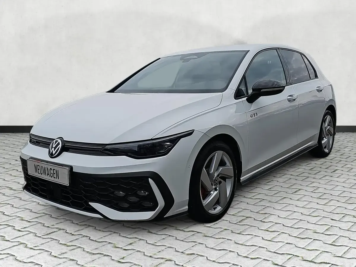 Neu VW Golf VIII GTI 265 PS (194 kW) 2026 Purewhite Limousine