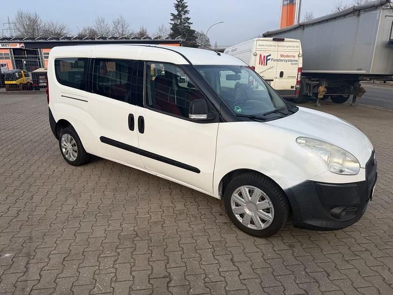 Gebraucht Fiat Doblò Active 90 PS (66 kW) 2011 Weiß Van / Kleinbus