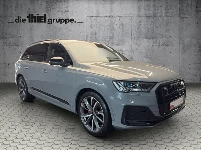 Gebraucht Audi Q7 Competition 286 PS (210 kW) 2023 Grau SUV