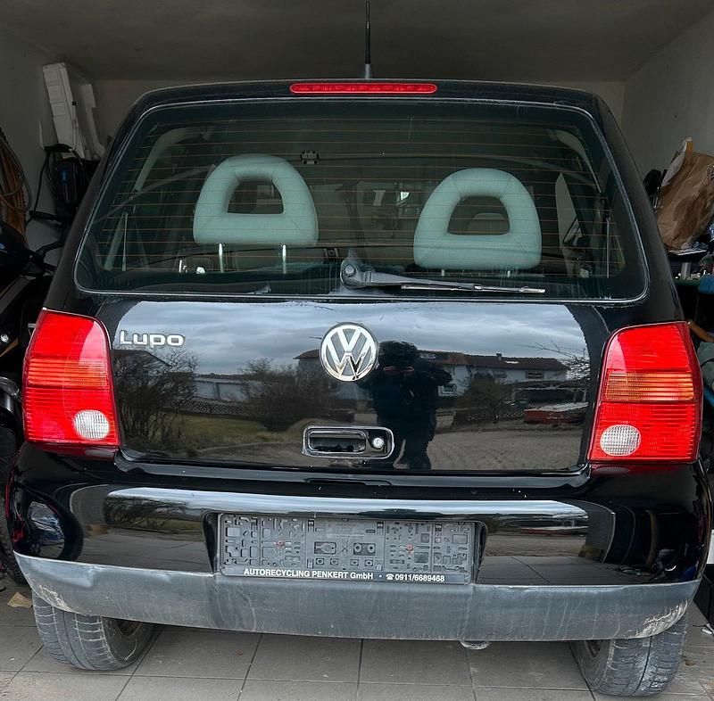 Gebraucht VW Lupo 55 PS (40 kW) 2001 Schwarz Kleinwagen