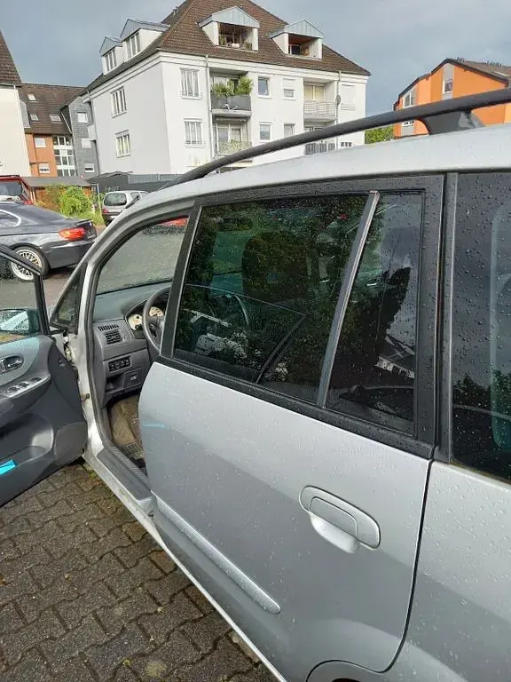Gebraucht Mazda Premacy Comfort 101 PS (74 kW) 2003 Silber Van / Kleinbus