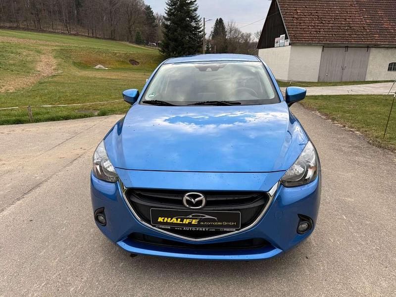 Gebraucht Mazda 2 Center-Line 90 PS (66 kW) 2016 Blau Kleinwagen