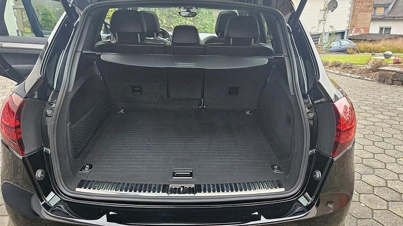 Gebraucht Porsche Cayenne GTS 420 PS (308 kW) 2012 Schwarz SUV