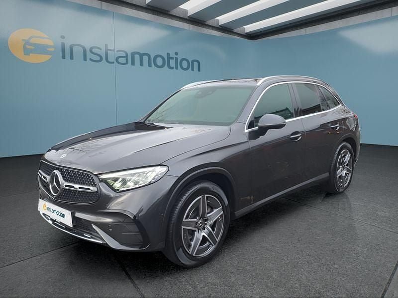 Grau Gebraucht 2025 Mercedes GLC300 SUV | 57.149 € - Bild 1/4