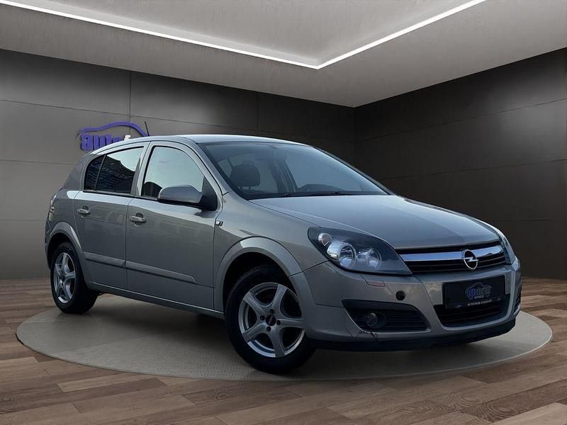 Gebraucht Opel Astra Edition+ 105 PS (77 kW) 2006 Silber Limousine