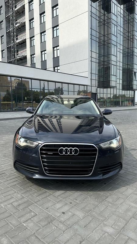 Blau Gebraucht 2012 Audi A6 Limousine | 11.200 € (Guter Preis) - Bild 1/4