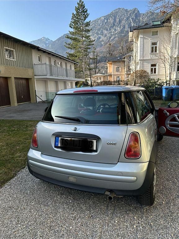 Gebraucht Mini ONE 90 PS (66 kW) 2001 Silber Kleinwagen