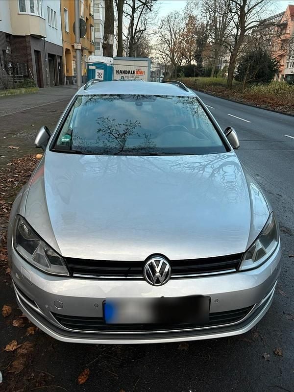 Używany VW Golf VII Edition 122 KM (89 kW) 2014 Szary Kombi