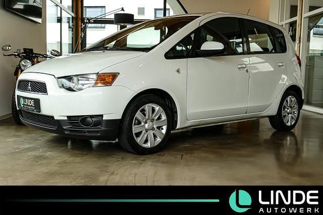 Weiß Gebraucht 2011 Mitsubishi Colt Limousine | 2.490 € (Fairer Preis) - Bild 1/4