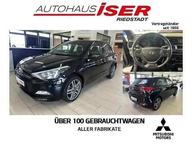 Schwarz Gebraucht 2018 Hyundai i20 YES! Limousine | 9.190 € (Guter Preis) - Bild 1/4