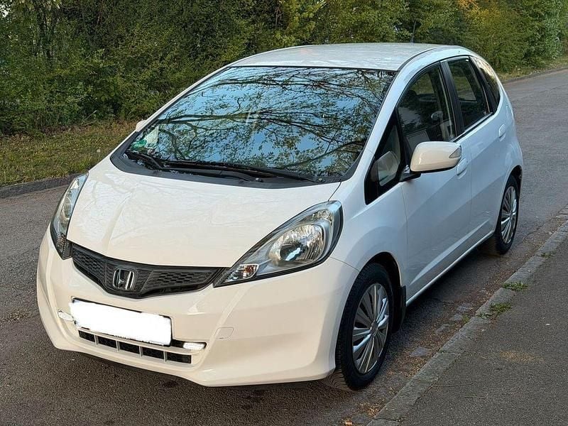 Gebraucht Honda Jazz Elegance 98 PS (72 kW) 2011 Weiß Kleinwagen