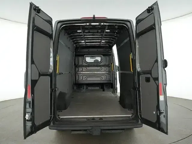 Używany VW Crafter 140 KM (102 kW) 2024 Szary Van