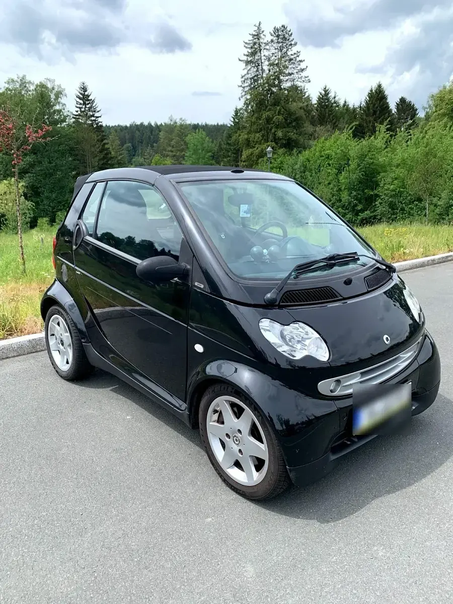 Gebraucht Smart ForTwo Cabrio 799 PS (587 kW) 2003 Schwarz Cabrio