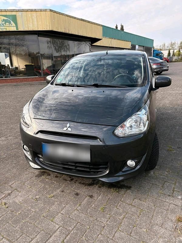 Second-hand Mitsubishi Space Star 80 CP (58 kW) 2014 Gri Monovolum