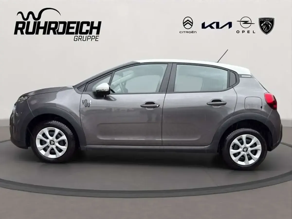 Gebraucht Citroën C3 82 PS (60 kW) 2024 Lackierung platiniumgrau/m... Kleinwagen