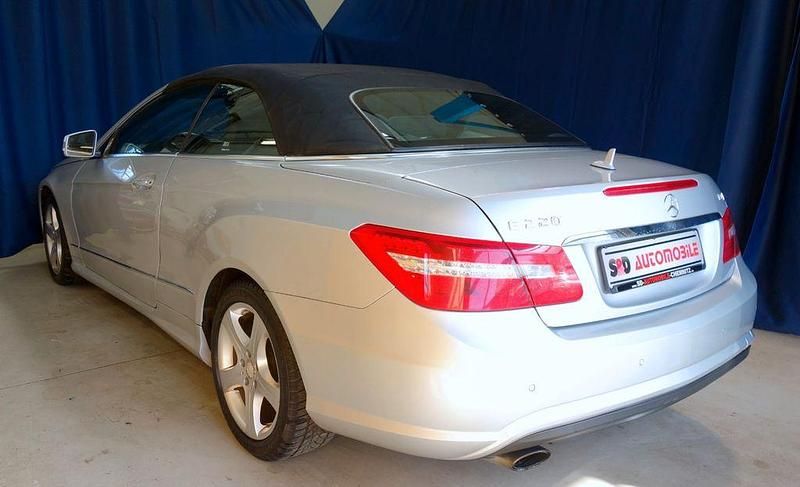 Gebraucht Mercedes E220 170 PS (125 kW) 2013 Silber Cabrio