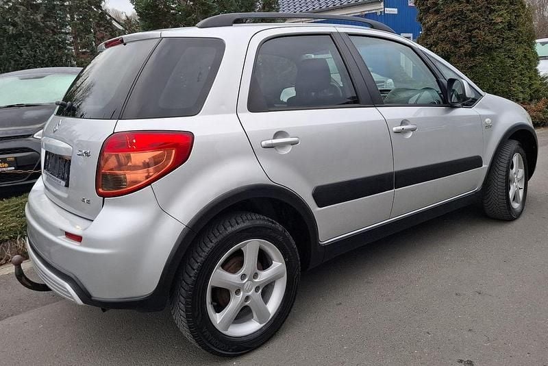 Gebraucht Suzuki SX4 Club 120 PS (88 kW) 2007 Silber SUV