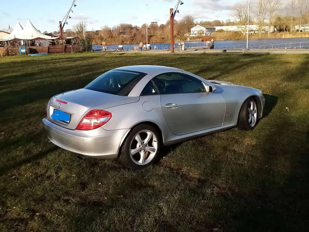 Gebraucht Mercedes SLK200 163 PS (119 kW) 2004 Grau Cabrio
