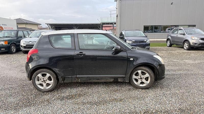 Gebraucht Suzuki Swift Comfort 102 PS (75 kW) 2007 Schwarz Limousine