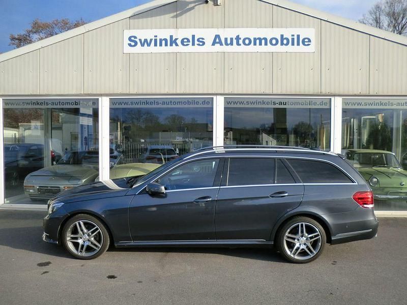 Grau Gebraucht 2016 Mercedes E200 Kombi | 16.990 € (Superpreis) - Bild 1/4