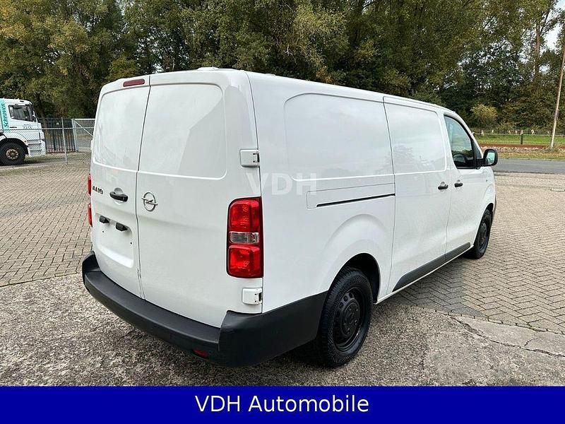 Gebraucht Opel Vivaro Edition 122 PS (89 kW) 2020 Weiß Van / Kleinbus
