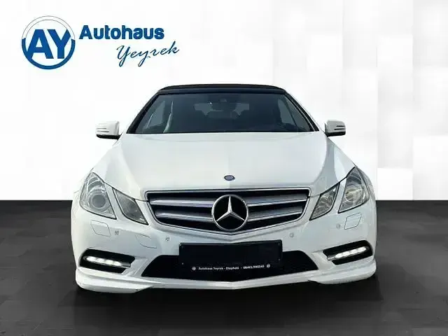 Gebraucht Mercedes E350 AMG 265 PS (194 kW) 2012 Polarweiss  unilack Cabrio