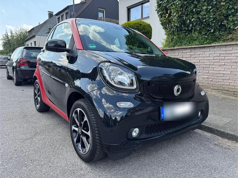 Schwarz Gebraucht 2016 Smart ForTwo Coupé Coupé | 9.500 € (Guter Preis) - Bild 1/4