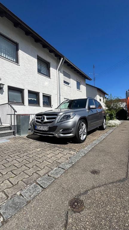 Silber Gebraucht 2013 Mercedes GLK350 SUV | 17.490 € (Guter Preis) - Bild 1/4