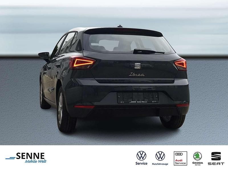 Neu Seat Ibiza Reference 80 PS (58 kW) 2025 Fjordblau Kleinwagen