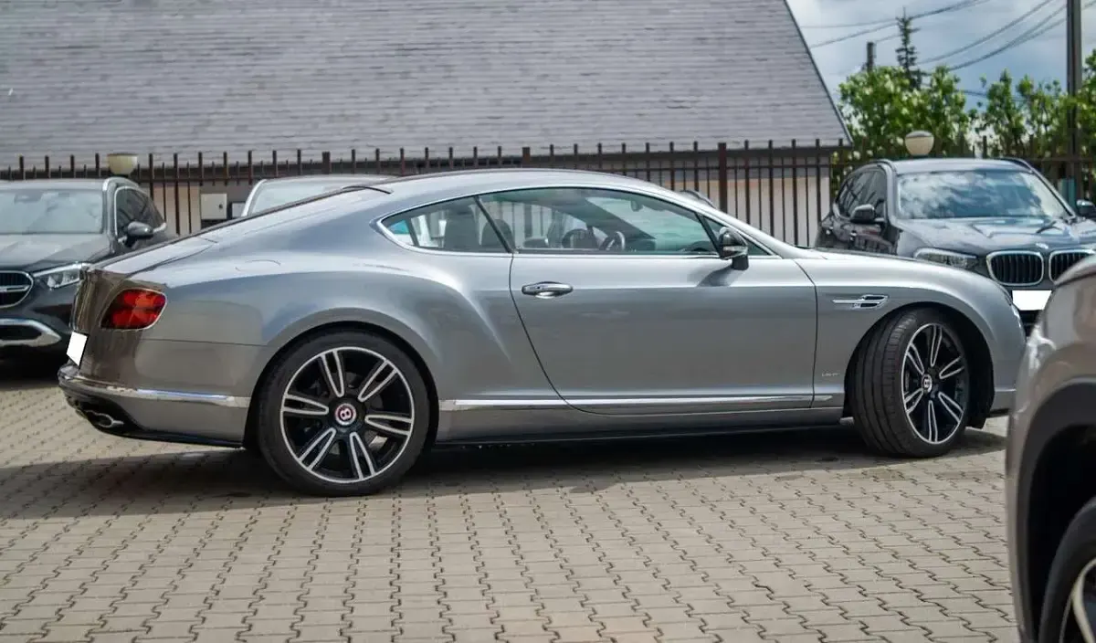 Gebraucht Bentley Continental GT 718 PS (528 kW) 2015 Grau Coupé