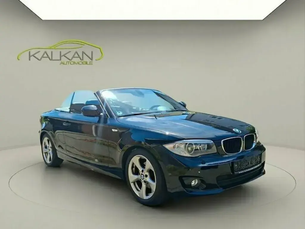 Gebraucht BMW 120 Cabriolet Sport Line 177 PS (130 kW) 2011 Schwarz Cabrio