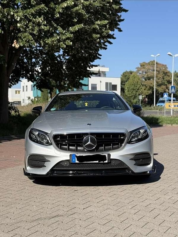 Gebraucht Mercedes E400 333 PS (244 kW) 2017 Grau Coupé