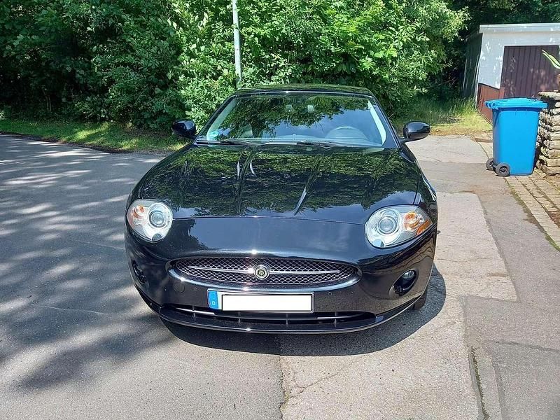 Schwarz Gebraucht 2008 Jaguar XK Coupé | 17.999 € (Superpreis) - Bild 1/4