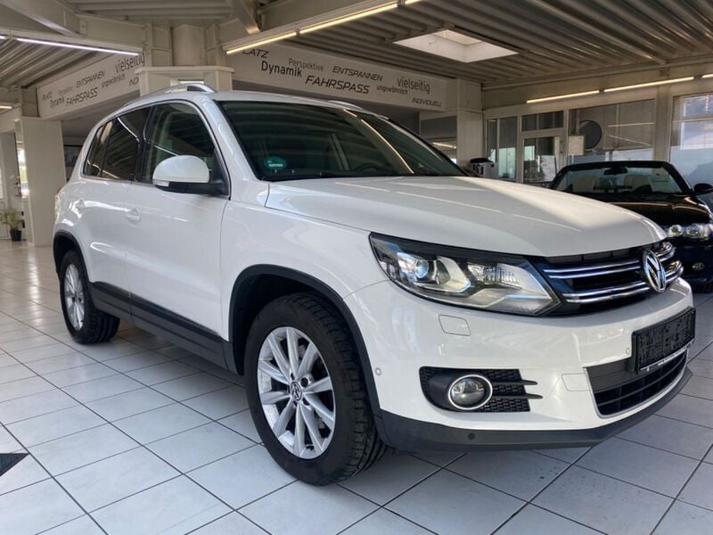 Weiß Gebraucht 2013 VW Tiguan Sportline SUV | 9.490 € (Superpreis) - Bild 1/4