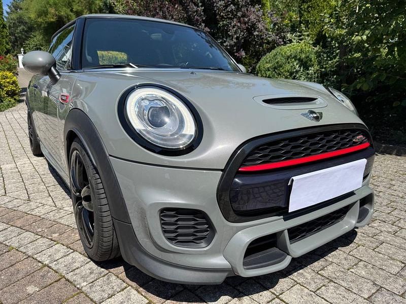 Gebraucht Mini John Cooper Works 231 PS (169 kW) 2017 Grau Kleinwagen
