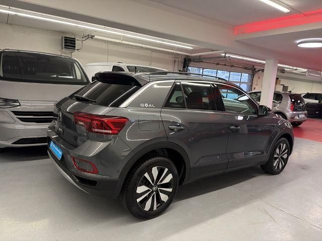 Gebraucht VW T-Roc Goal 150 PS (110 kW) 2025 Grau SUV