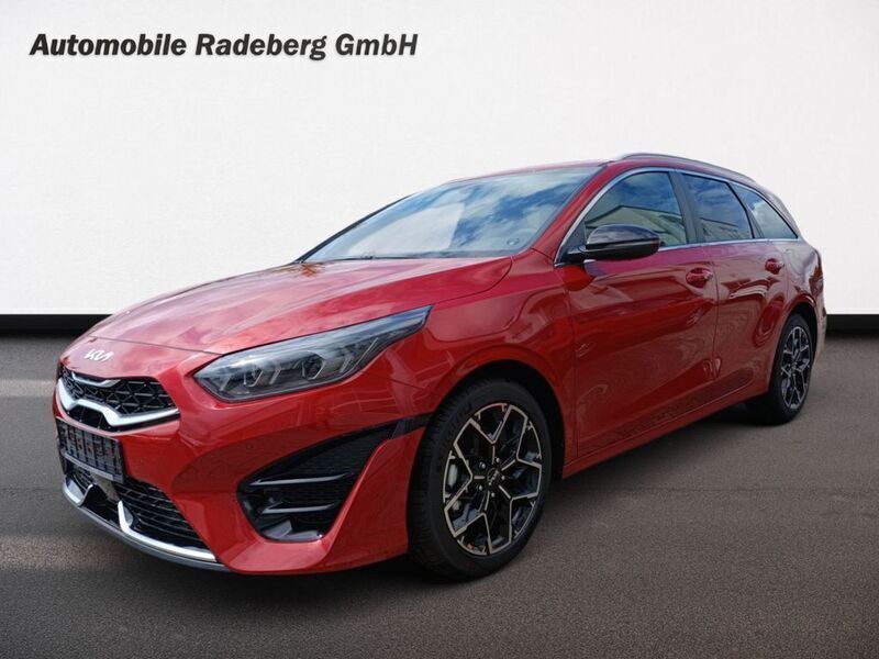 Rot Neu 2025 Kia Ceed Sportswagon Kombi | 34.490 € (Teuer) - Bild 1/4