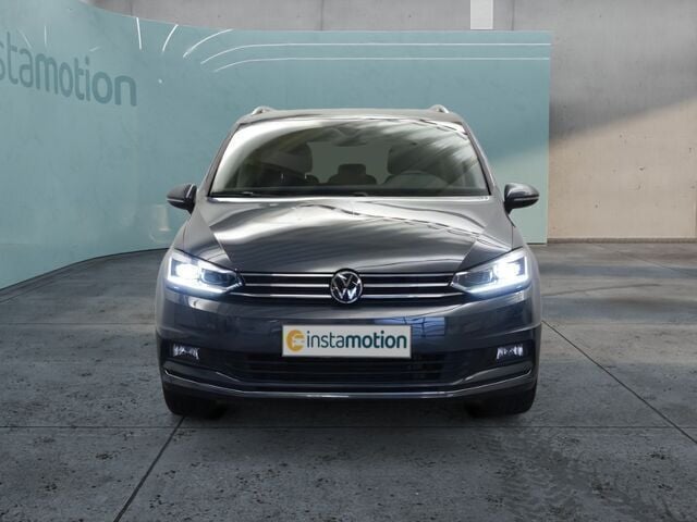 Gebraucht VW Touran Highline 150 PS (110 kW) 2024 Grau Van / Kleinbus